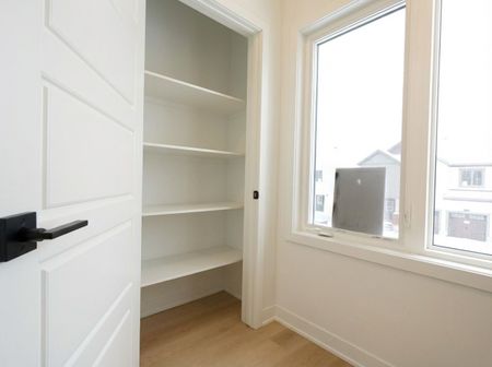 For Lease - 425 Mortar Terrace, Kanata, Ontario - Photo 4