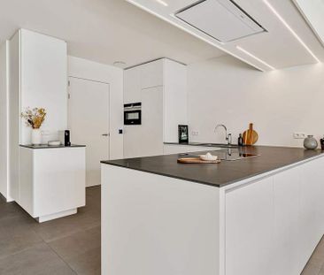 Appartement te huur in Poperinge voor € 800 met 2 slaapkamers - Photo 1