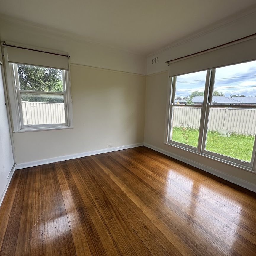 18 Boyd Crescent, Heidelberg West - Photo 1