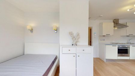 1 bedroom apartment to rent - Photo 4