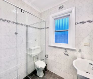 10B Borrodale Road, Sydney - Photo 2