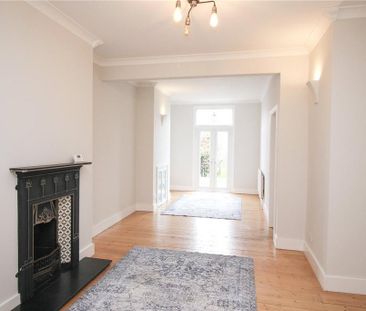 3 bedroom terraced house to rent - Photo 4