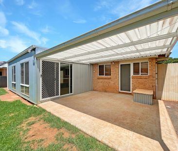 Spacious & Quiet in East Dubbo - Photo 5