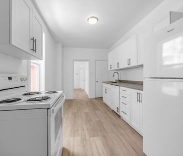 For Lease - 419 Dufferin Street, Toronto, Ontario - Photo 1