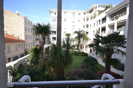 Location Appartement 2 pièces 43m² CANNES 06400 - Photo 3