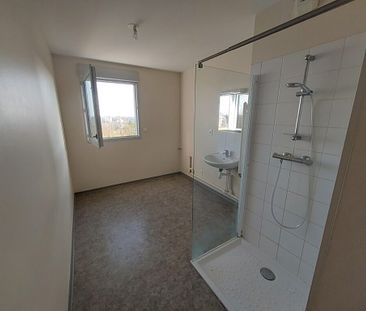 LOCATION APPARTEMENT T3, POITIERS, COURONNERIES - Photo 1