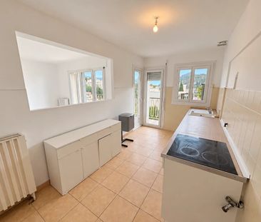 Location Appartement 3 pièces 76m² NICE 06000 - Photo 4