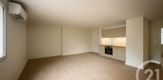 Appartement T2 à louer 2 pièces - 62,10 m2 CHATEAUROUX - 36 - Photo 2