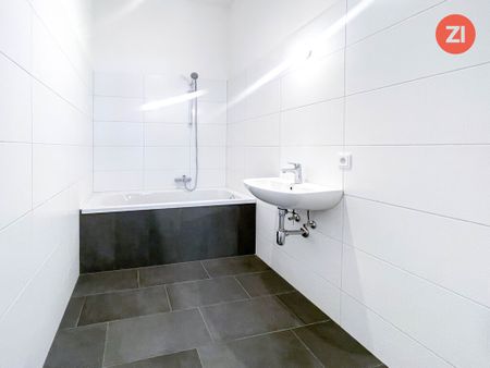 Erstbezug - Einzigartige 2- Zimmer Wohnung mit Küche am Hauptplatz in Enns - Photo 2