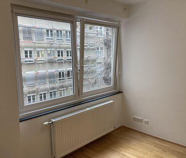 Ruhelage: Schöne 4-Zimmer-Wohnung mit Loggia nahe Belvedere - Foto 2