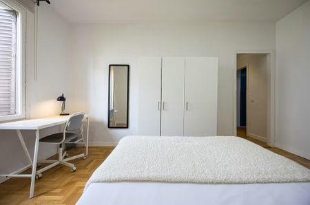 Calle de Alberto Aguilera, Madrid, Community of Madrid 28015 - Photo 4