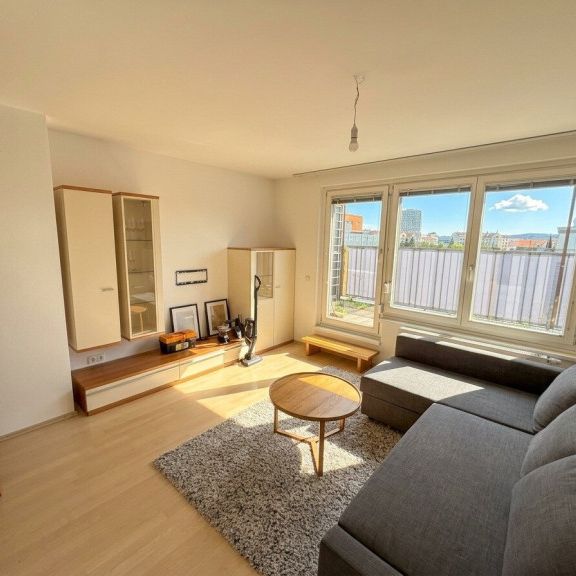 17 m² Westterrasse + Klima | Sonnige 2-Zimmer-Wohnung im 6. Liftstock - Photo 1