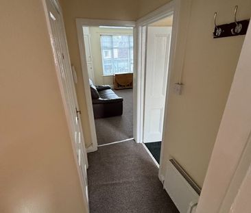 1 Bed Flat, Woodseats, S8 - Photo 5