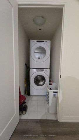 For Lease - 9000 Jane Street Unit# 2423, Vaughan, Ontario - Photo 3