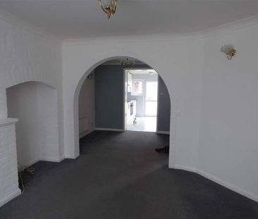 Rogers Gardens Dagenham Essex, RM10 - Photo 3