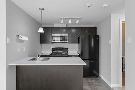 For Lease - 330 Everest Private Unit# A, Elmvale Acres and Area, Ontario - Photo 5