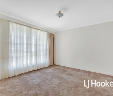 2 Medlow Road, BLAKEVIEW - Photo 4