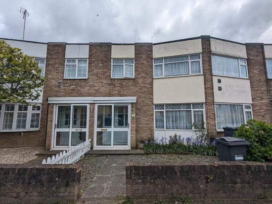 3 bedroom terraced house to rent - Photo 1