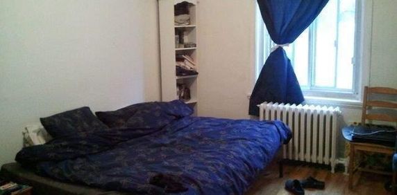 🌟**CONDO SPACIEUX, LUMINEUX ET ENSOLEILLÉ – 2 CHAMBRES FERMÉES - Photo 2