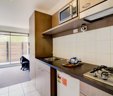 Standard Studio - Photo 3