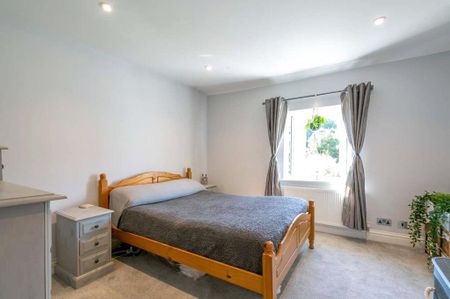 3 bedroom house to rent - Photo 3