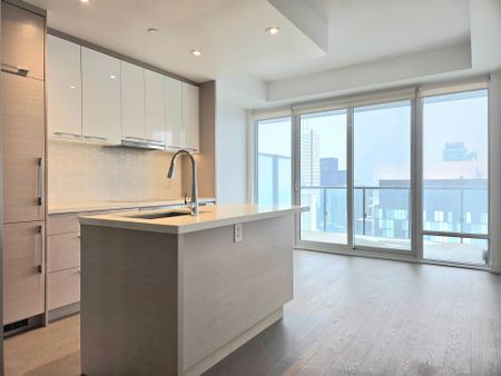For Lease - 488 University Avenue Unit# 3709, Toronto, Ontario - Photo 5