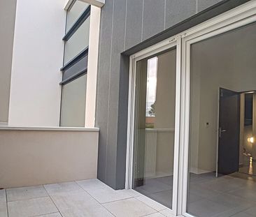 Appartement T2 dans un parc classé ! - Photo 2
