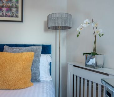 2 Bed Terraced House, Hampstead Walk, E3 - Photo 4