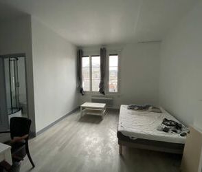 Location Appartement 1 pièces 23 m2 à Saint-Quentin - Photo 6