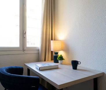 Calle de Rafael Herrera, Madrid, Community of Madrid 28036 - Foto 6