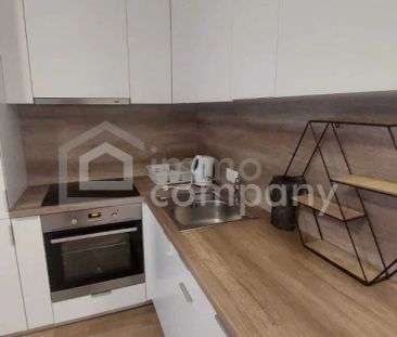 MODERN, URBAN, HELL – Ihr neues und ruhiges Zuhause mit schöner Ter... - Photo 1