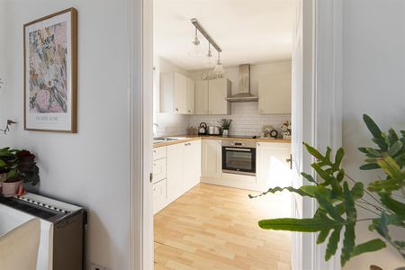 Deneside Court, Sandyford, Newcastle Upon Tyne - Photo 3