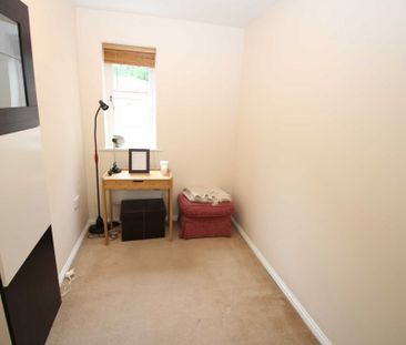 2 bed Ground Floor Flat for rent - Photo 6