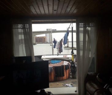 2 Bed House Boat, Waterfront, BN2 - Photo 6