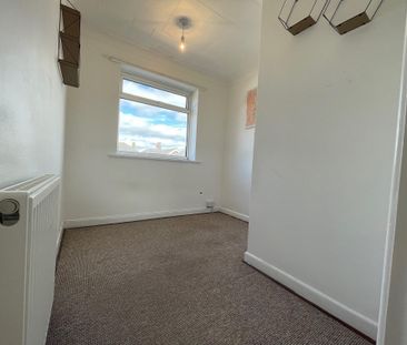 Priestley Road, Bournemouth - Photo 4