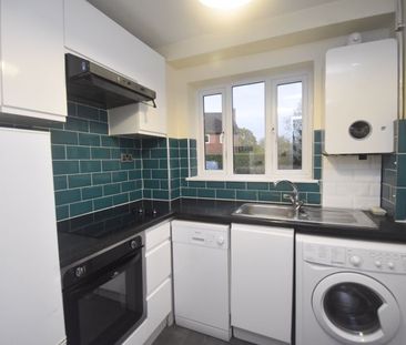 Renown Way, Chineham - Photo 4