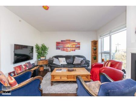 TH6-1288 Chesterfield Avenue, North Vancouver - Photo 3