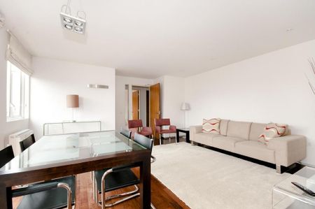 1 bedroom penthouse to rent - Photo 2