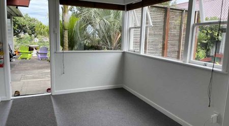 Fantastic Unit - Photo 2