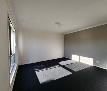 BELLMERE - FAMILY & SCHOOL - Photo 3