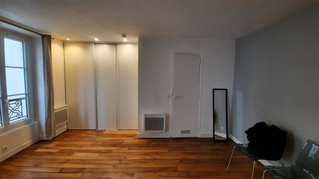 STUDIO A LOUER - PARIS 7EME ARRONDISSEMENT - 21.64 m - 940 € - Photo 1