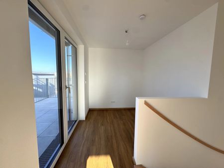 2 Zimmer Dachgeschoss Wohnung mit Home-Office Bereich und Terrasse sowie Klimaanlage - Erstbezug - Unbefristet - Foto 3