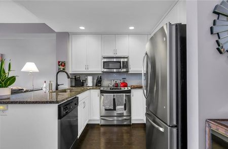 For Lease - 551 MAPLE Avenue Unit# 1305, Burlington, Ontario - Photo 3