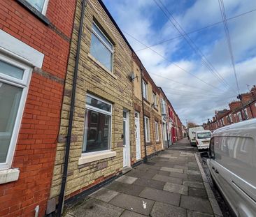 2 Bed Terraced House, Cecilia Road, LE2 - Photo 5