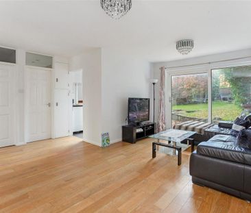 4 bedroom detached house to rent - Photo 5