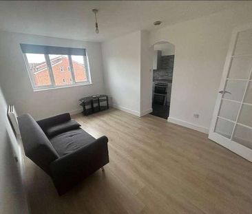 Linnet Close, Edmonton, N9 - Photo 2