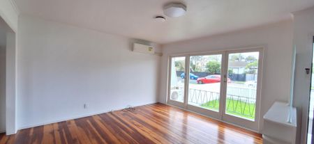 Renovated 2-Bedroom Waterview Unit – Move-In Ready! - Photo 5