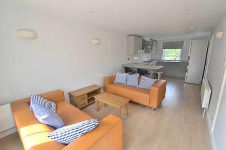 Price £2,750 pcm - Available 07/07/2025 - Furnished - Photo 4