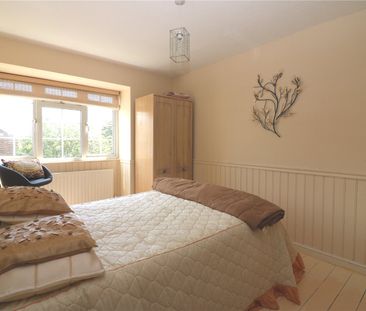 Aylesbeare, Shoeburyness, Southend-on-Sea, Essex, SS3 8AE - Photo 6