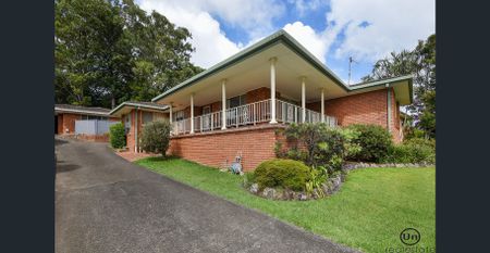 SUPER SIZED VILLA - Photo 2